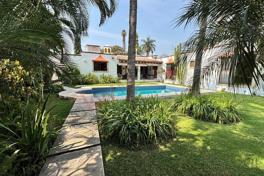 House in Cuernavaca, Morelos, Mexico 5 - 18627724