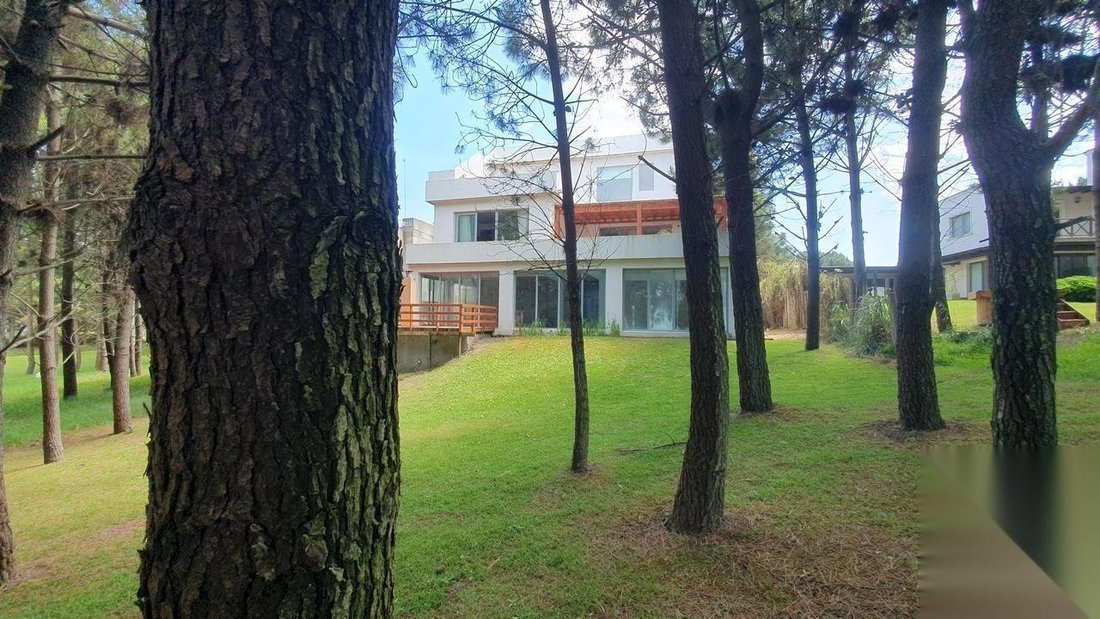 House in Costa Esmeralda, Argentina 3 - 18627096