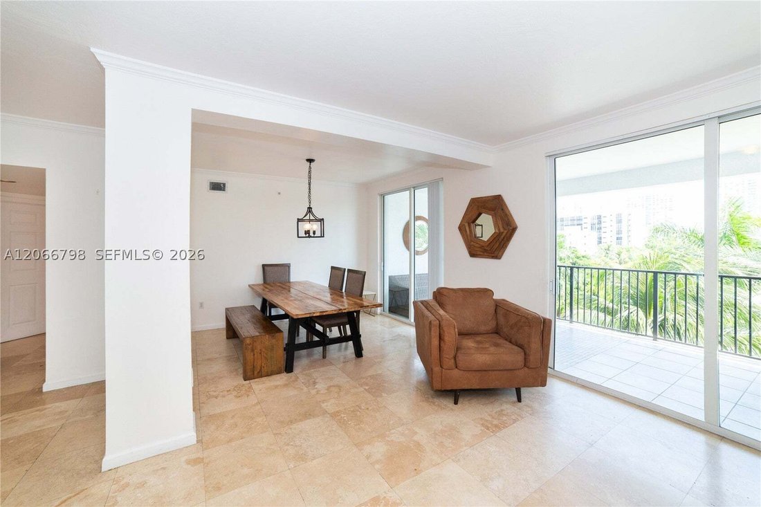 Condo in Golden Beach, Florida, United States 5 - 18628373