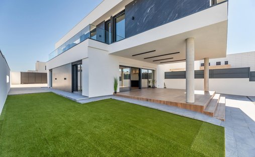 Villa in Villaviciosa de Odon, Comunidad de Madrid, Spain 1