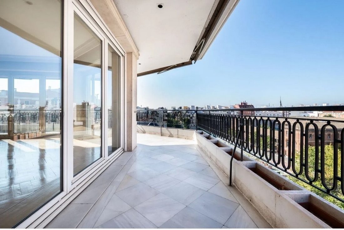 Apartment in Chamberi, Madrid, Spain 2 - 18357334