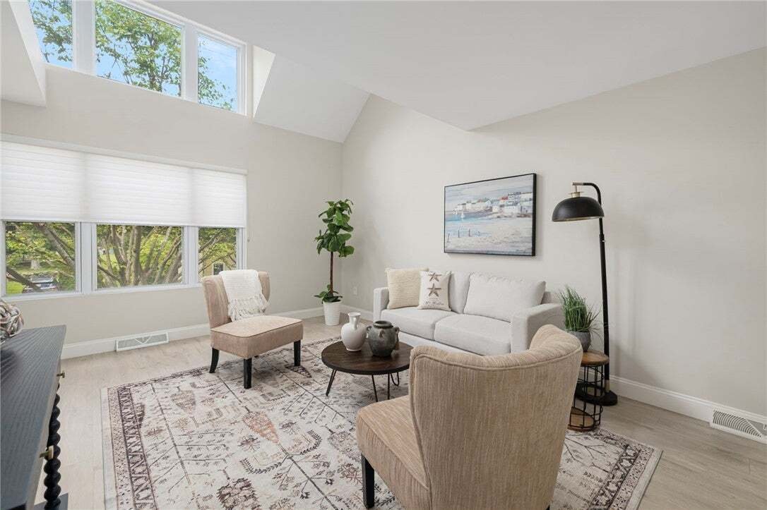 Condo in East Greenwich, Rhode Island, United States 3 - 18629012