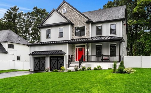 House in Burlington, Massachusetts, United States 1