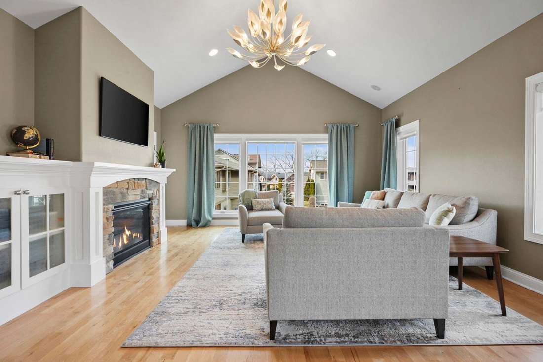 Condo in Fitchburg, Wisconsin, United States 1 - 18628909