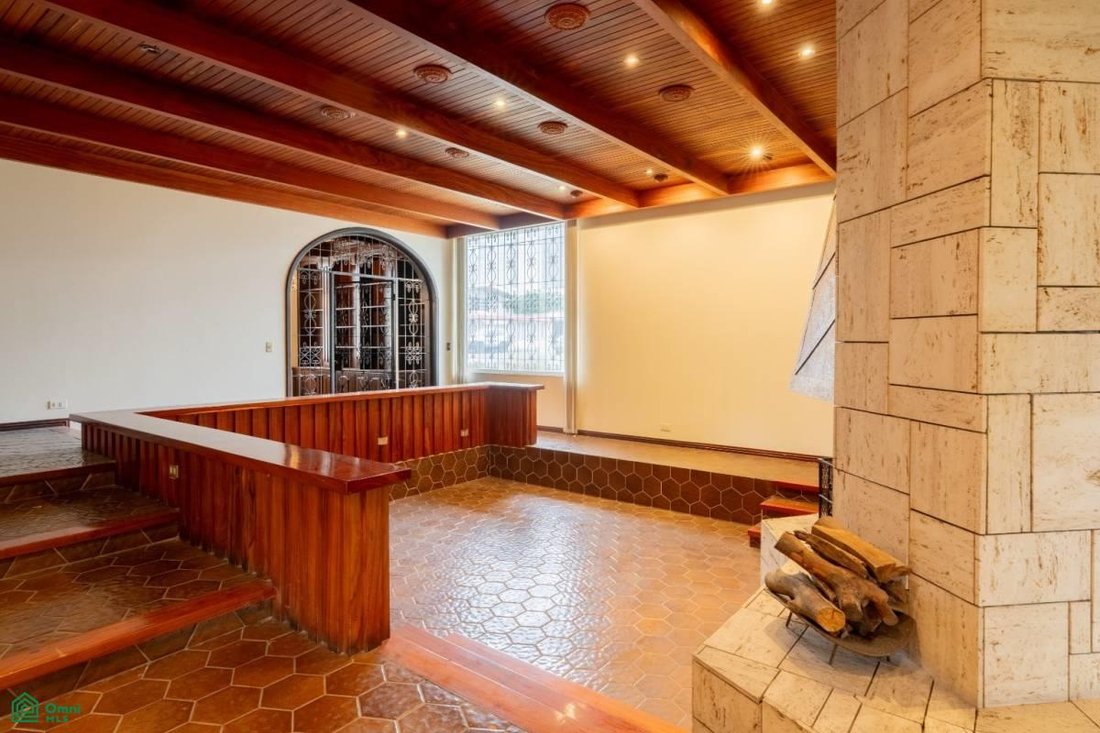 House in Cinco Esquinas, San José Province, Costa Rica 2 - 17088180