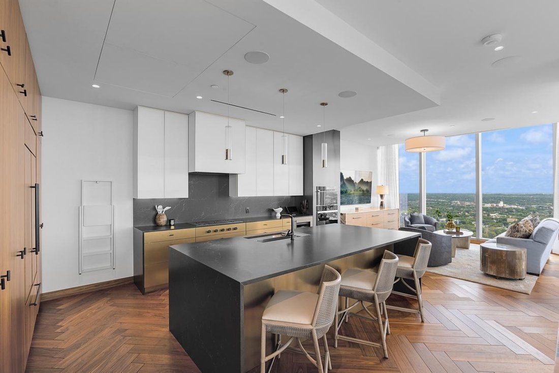 Condo in Minneapolis, Minnesota, United States 2 - 18626505