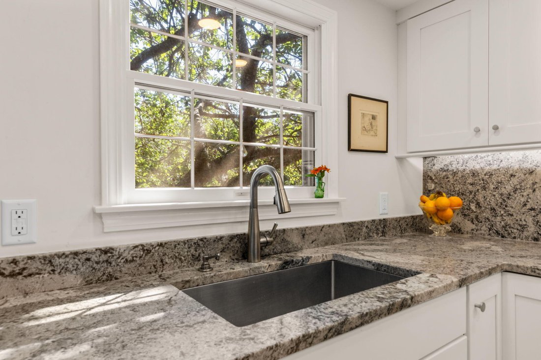 Condo in Provincetown, Massachusetts, United States 5 - 18628678