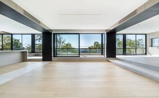 Apartment in Centre et Sud Est, Saint-Didier-au-Mont-d'Or, France 1
