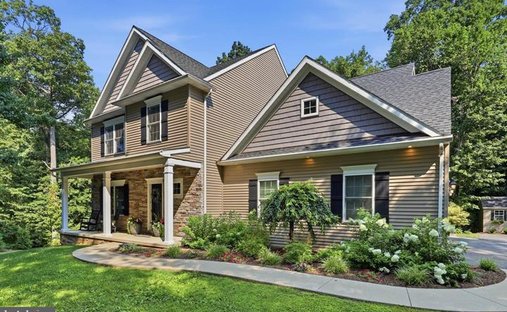 House in Peach Bottom, Pennsylvania, United States 1