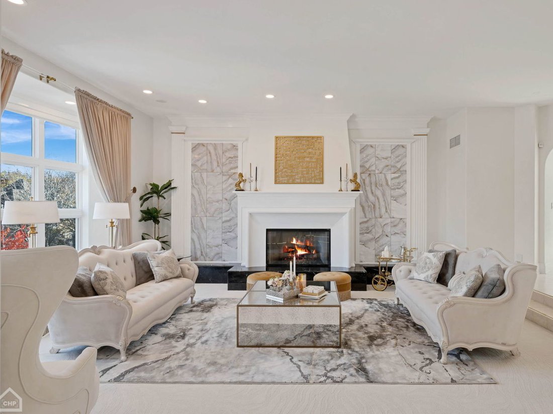 House in Hinsdale, Illinois, United States 3 - 18628593