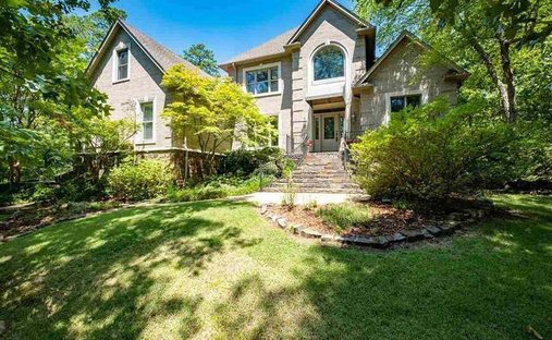 House in Roland, Arkansas, United States 1