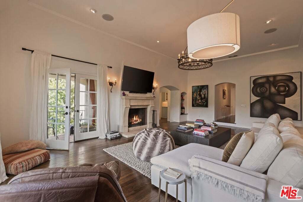 House in Los Angeles, California, United States 1 - 18629433