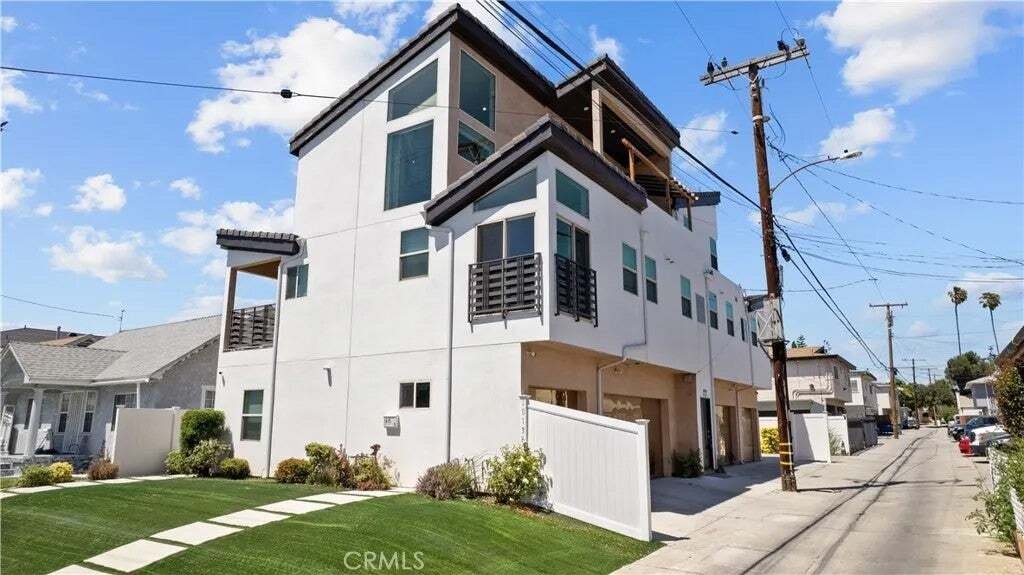 Condo in Inglewood, California, United States 1 - 17668207