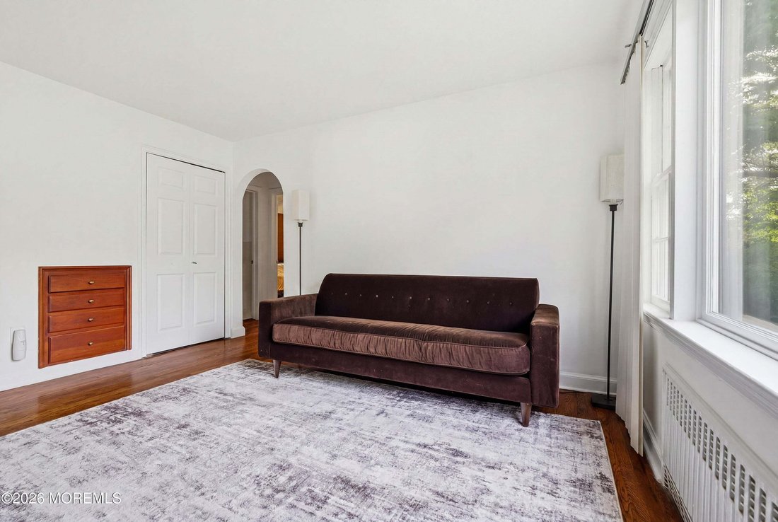 House in West Long Branch, New Jersey, United States 4 - 18629033