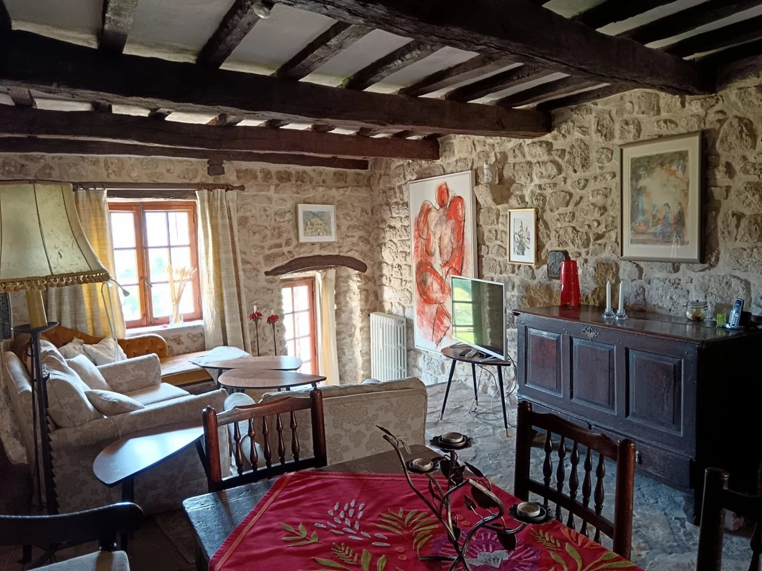 House in Coursegoules, Provence-Alpes-Côte d'Azur, France 2 - 18627273