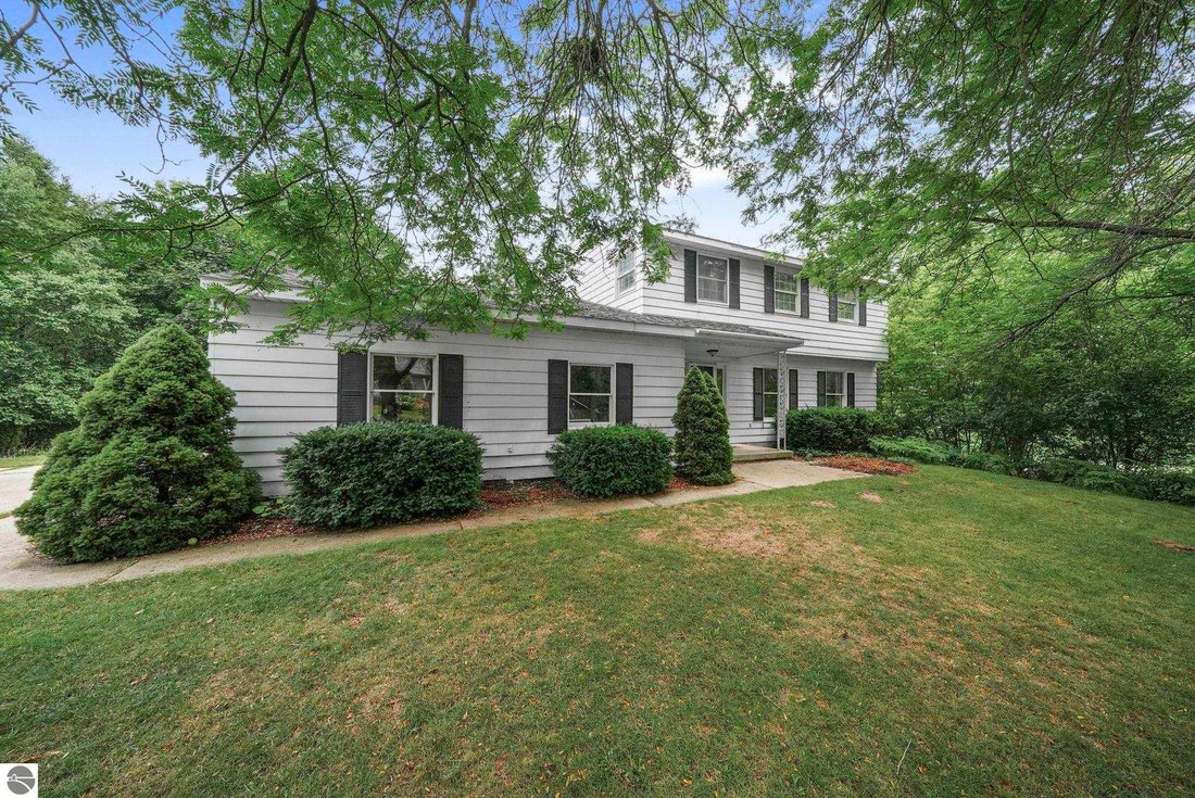 House in Traverse City, Michigan, United States 2 - 18629609
