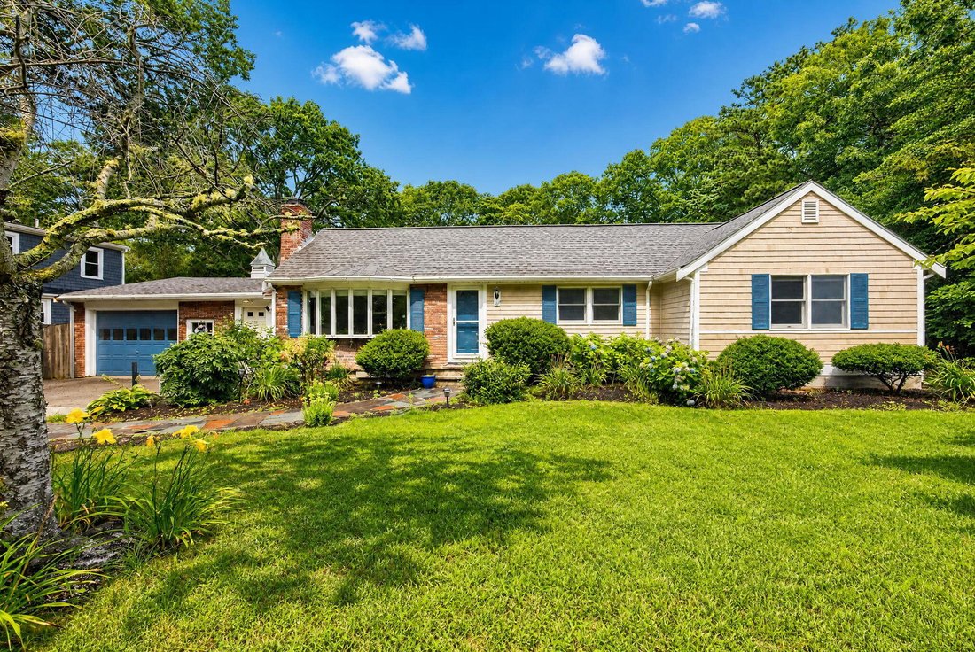 House in Falmouth, Massachusetts, United States 1 - 18627572