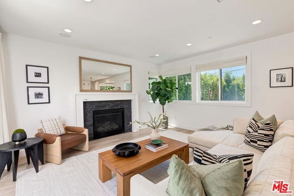 House in Los Angeles, California, United States 3 - 18629348