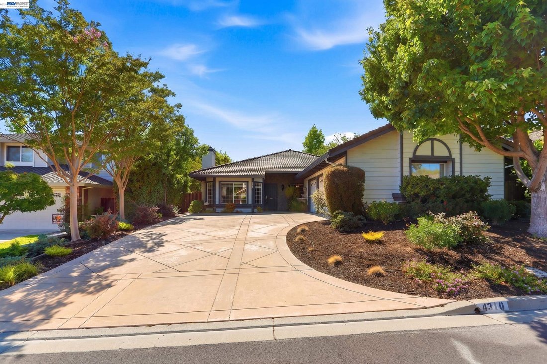 House in San Ramon, California, United States 2 - 18615696