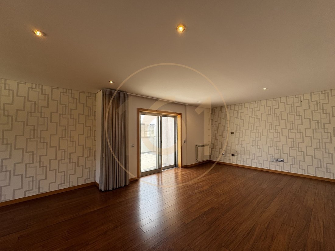 Apartment in Senhora da Hora, Porto District, Portugal 3 - 18629888