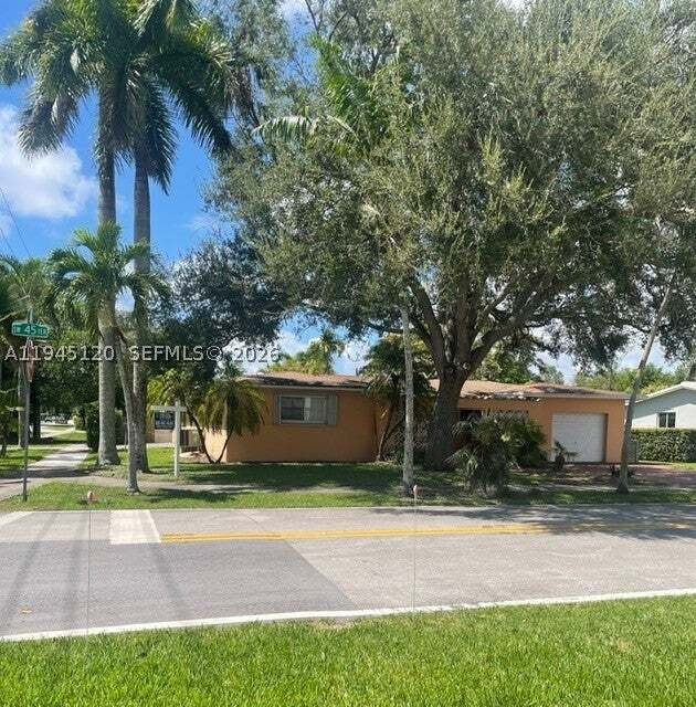 House in Miami, Florida, United States 2 - 17523811