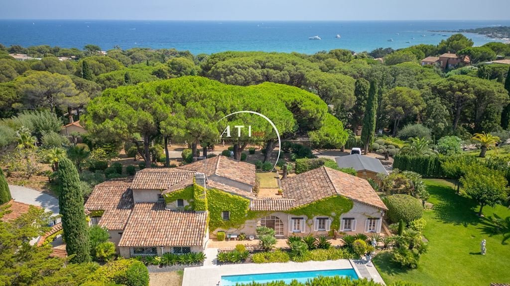 House in Nartelle-Noyer-Bellevue-bd des Sardinaux, Sainte-Maxime, France 1 - 18628389