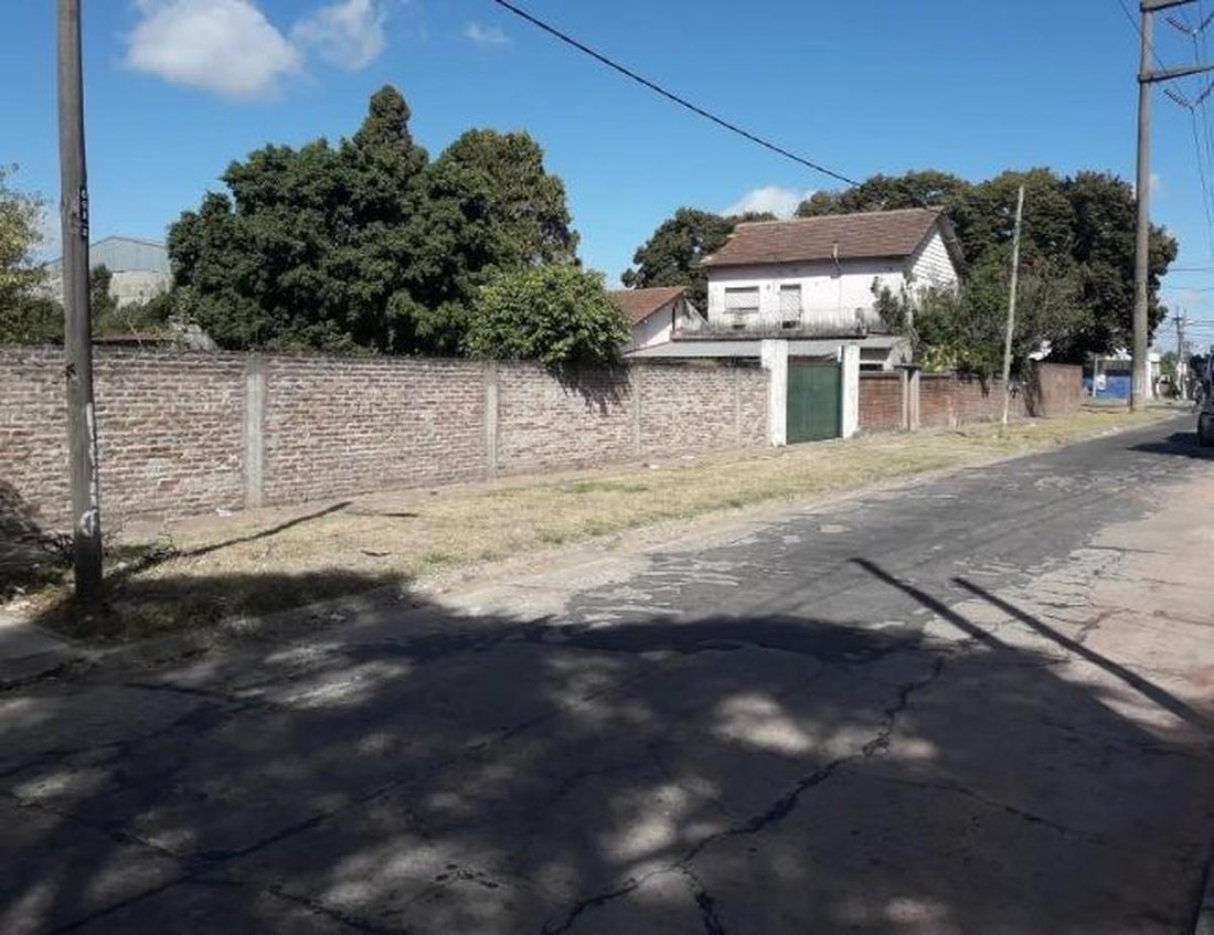 Land in Florencio Varela, Buenos Aires Province, Argentina 4 - 18627147