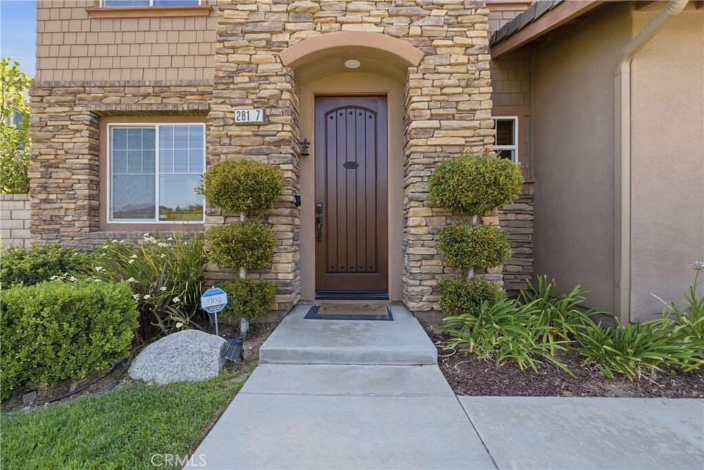 House in Santa Clarita, California, United States 3 - 18320508