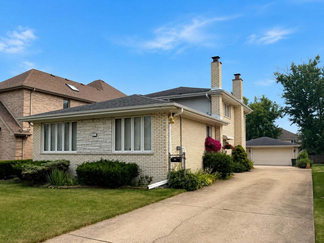House in Niles, Illinois, United States 1 - 18628607