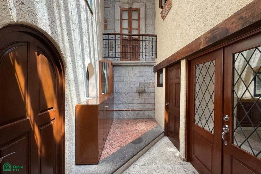 House in Mexico City, Mexico 2 - 18041441