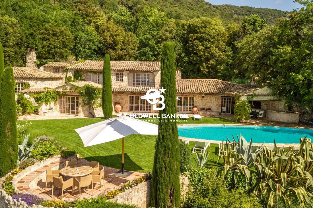 Villa in Tourrettes-sur-Loup, Provence-Alpes-Côte d'Azur, Frankreich 1 - 18627177