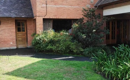 House in Francisco Alvarez, Buenos Aires Province, Argentina 1