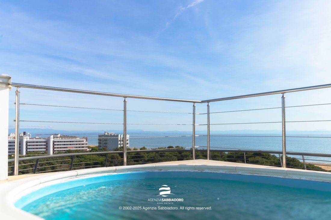 Apartment in Lignano Pineta, Lignano Sabbiadoro, Friuli – Venezia Giulia 1 - 18626415