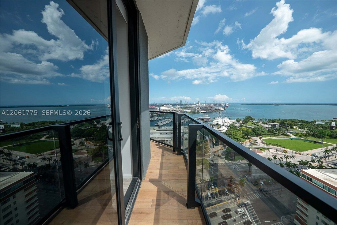 Condo in Miami, Florida, United States 2 - 18628392