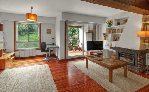 Apartment in Mendebaldea, Donostia-San Sebastian, Spain 1