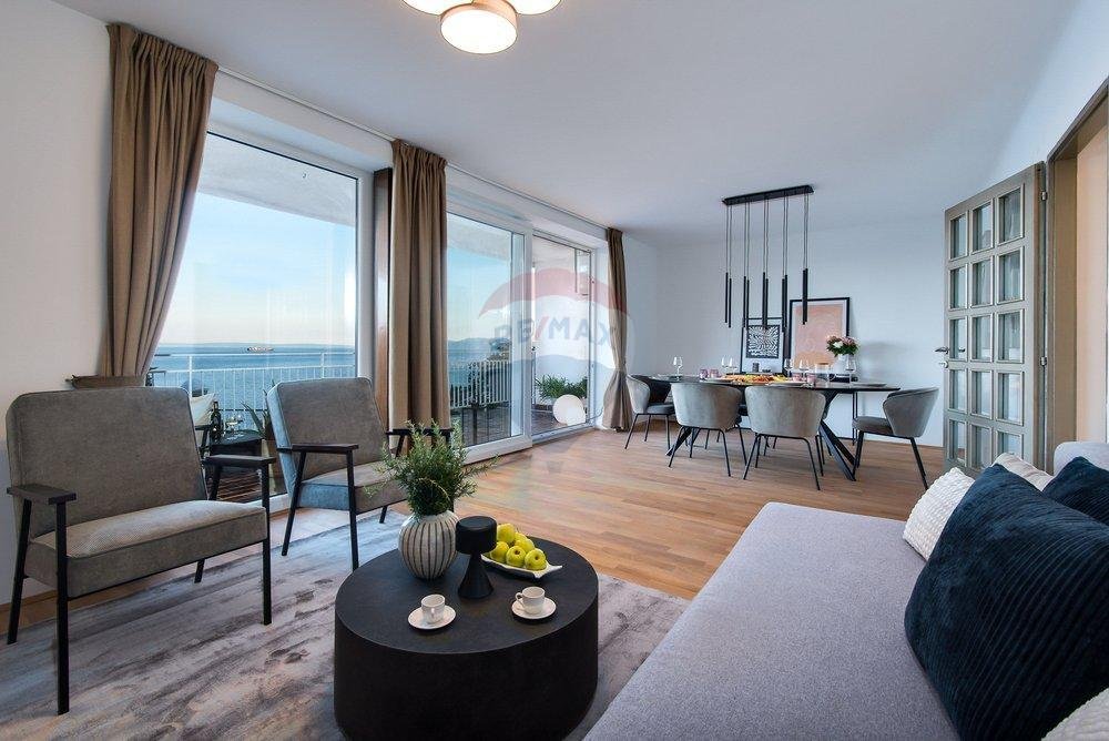 Apartment in Grad Opatija, Primorje-Gorski Kotar County, Croatia 1 - 18629941