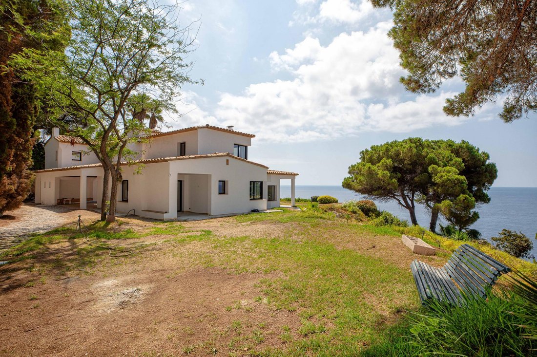 Villa in Lloret de Mar, Catalonia, Spain 5 - 18626593