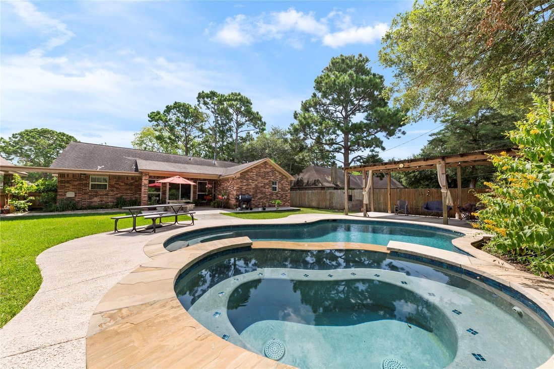 House in Dickinson, Texas, United States 2 - 18520253
