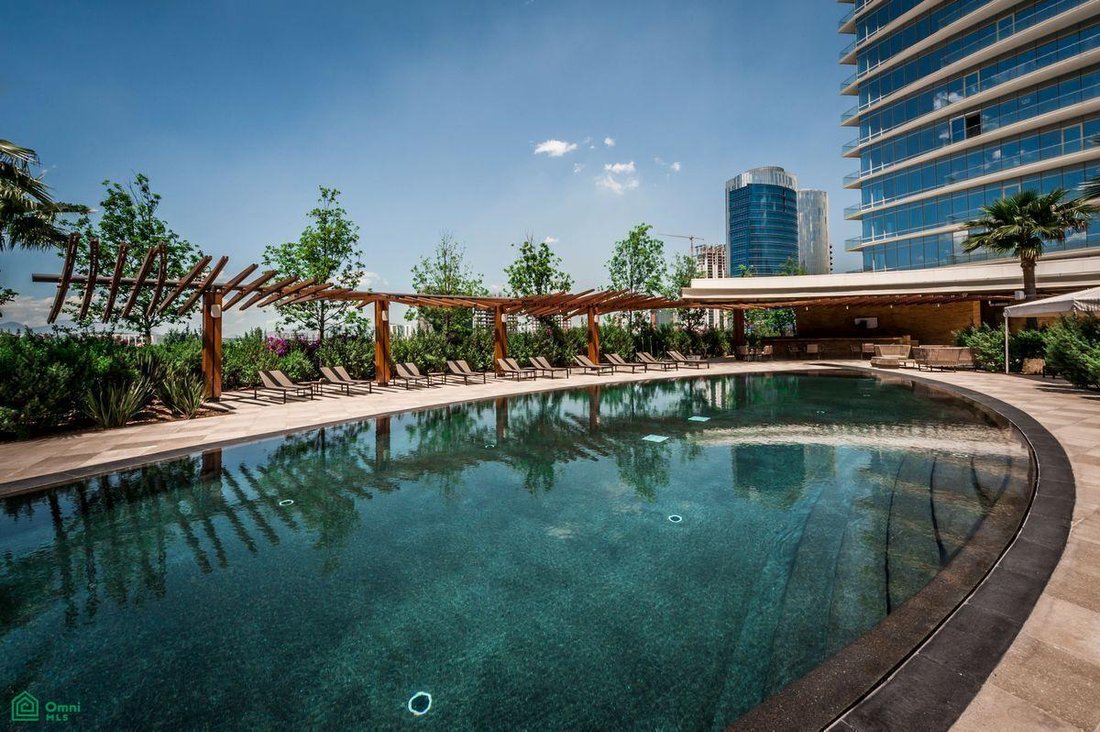 Condo in San Pedro Garza García, Nuevo Leon, Mexico 4 - 18437622