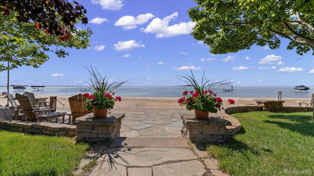 House in Caseville, Michigan, United States 2 - 18531207
