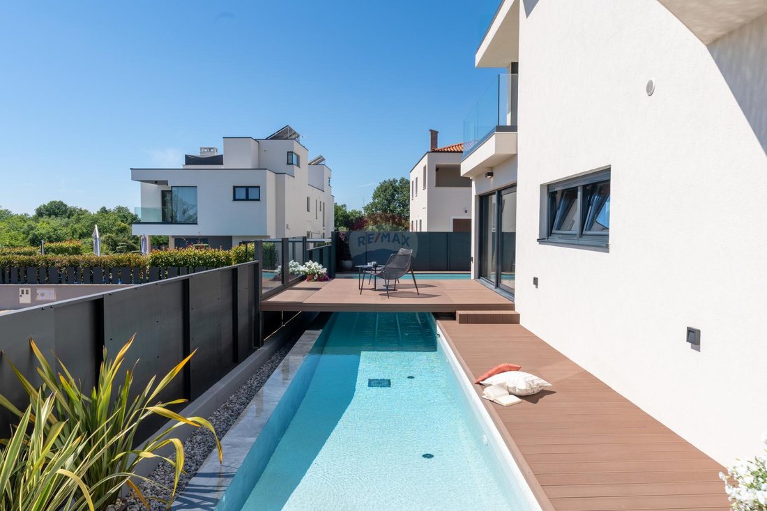 House in Porec, Istria County, Croatia 4 - 18629823