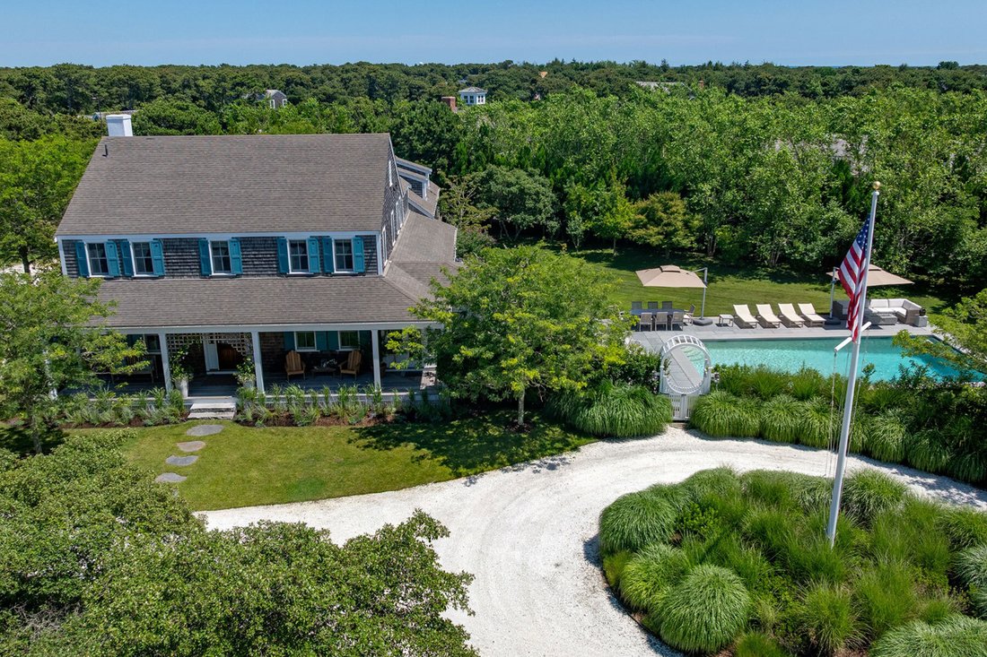 House in Nantucket, Massachusetts, United States 2 - 18606973