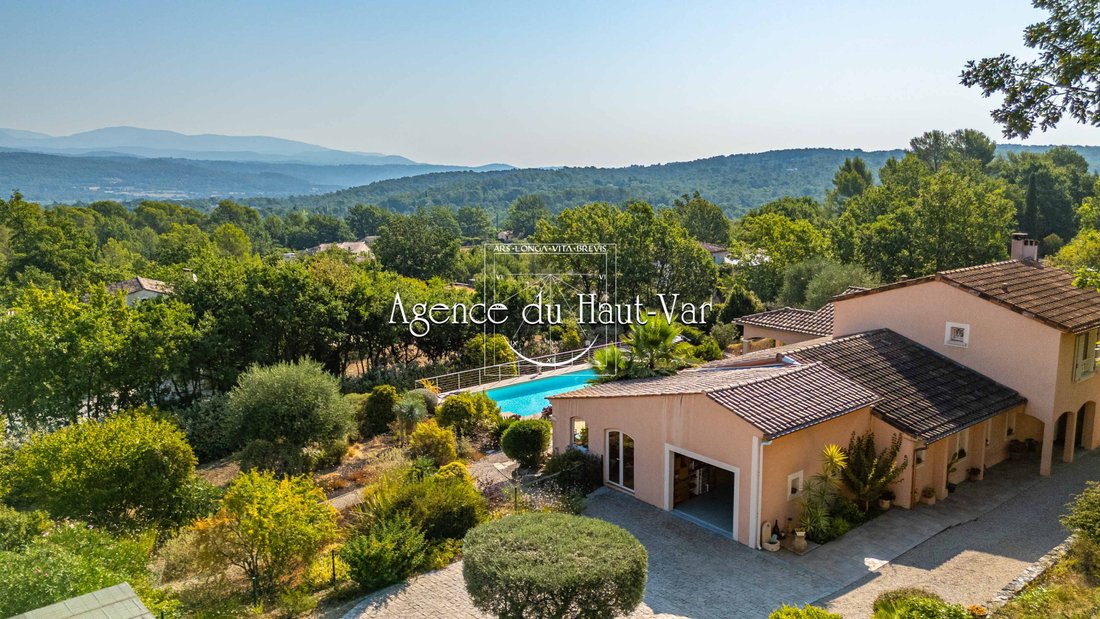Villa in Fayence, Provence-Alpes-Côte d'Azur, France 3 - 18629766