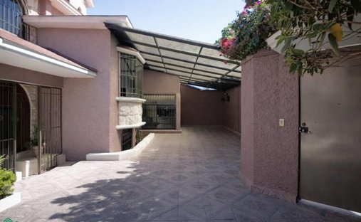 House in Rincón Verde, State of Mexico, Mexico 1