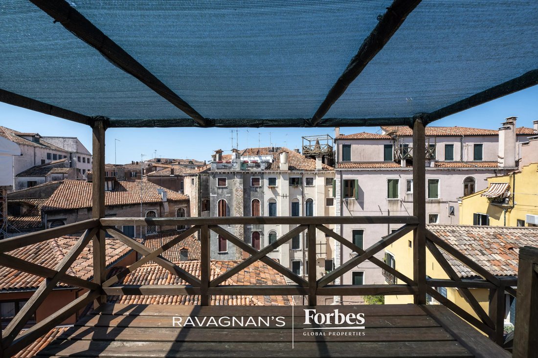 Apartment in Saint Paul, Venice, Italy 2 - 18626960