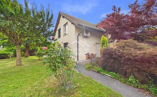 Villa in Bevaix, Neuchâtel, Switzerland 1