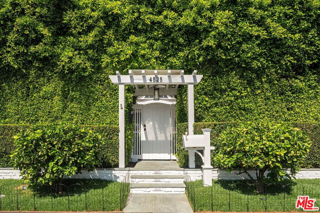 House in Los Angeles, California, United States 3 - 18629640