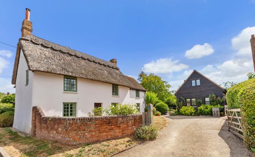 House in Ickford Village, England 1