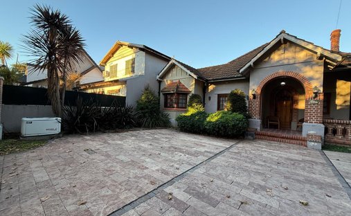 House in Lomas de Zamora, Buenos Aires Province, Argentina 1
