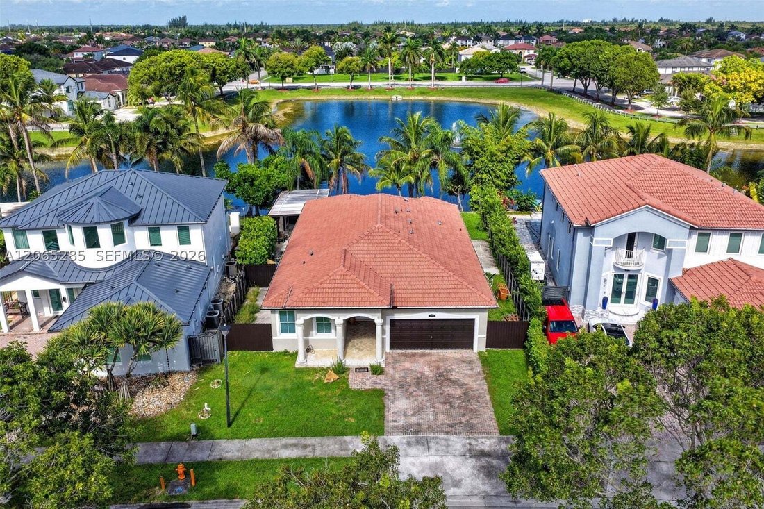 House in Miami, Florida, United States 1 - 18628382